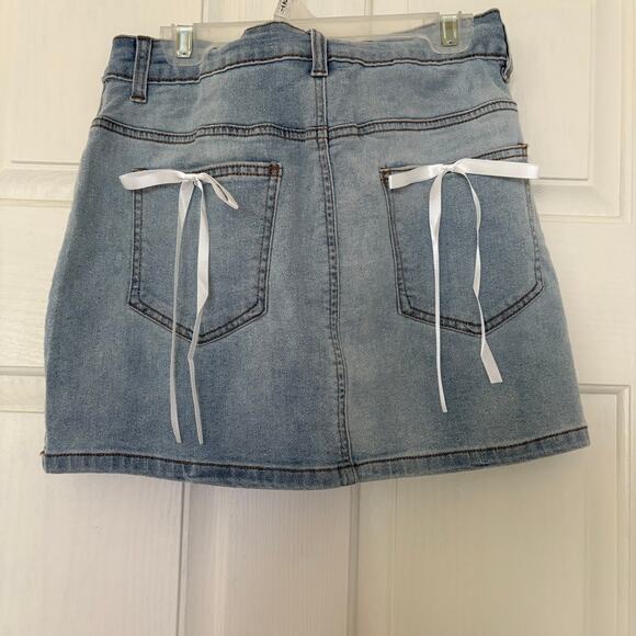 NWOT Size M Tank and Mini Jean Skirt Bundle Size M Shein - Picture 5 of 7
